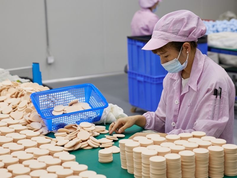 뷰티 블렌더 제조사 창고