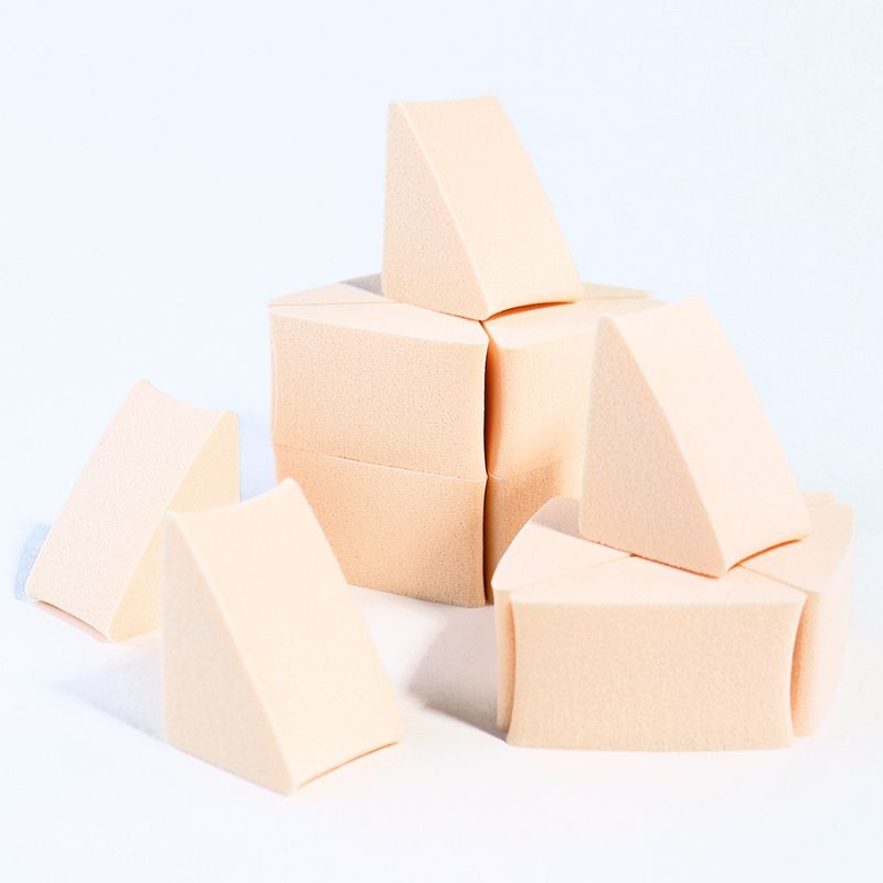 정교한 디테일 작업을 위해 설계된 컴팩트 삼각형 도포기. 28D 폐쇄형 셀 폼(FDA 및 REACH 규격 준수)으로 대량 프라이빗 라벨 프로그램에서 일관된 성능을 제공합니다.